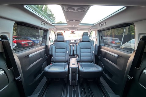 Toyota Proace Verso D-4D L2 VIP - 7 SEATER - AUTOMATIC  23