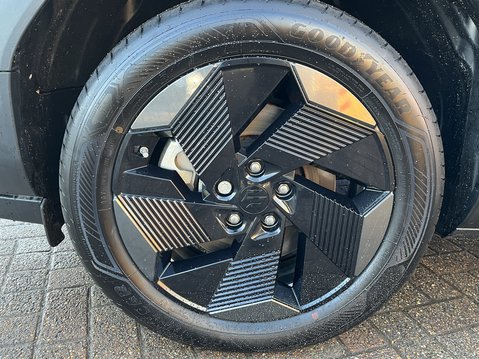Suzuki e Vitara 128kW Motion 61kWh 5dr Auto 11