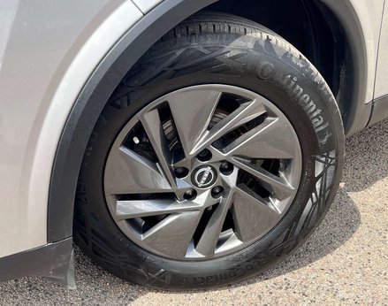 Nissan Qashqai 1.3 Qashqai Acenta Premium DiG-T MHEV 5dr 3