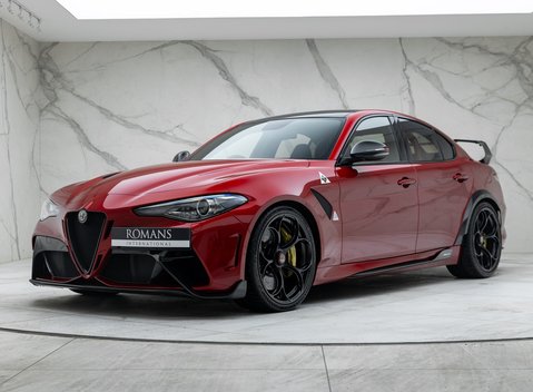 Alfa Romeo Giulia GTAm 1