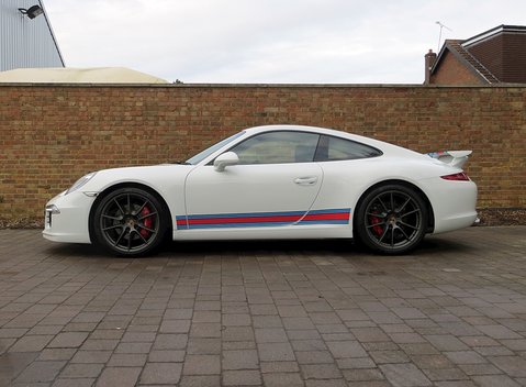 Porsche 911 (991) Martini Racing Edition 9