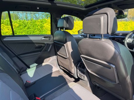 Volkswagen Tiguan 1.5 Tiguan R-Line TSi Evo Semi-Auto 5dr 13