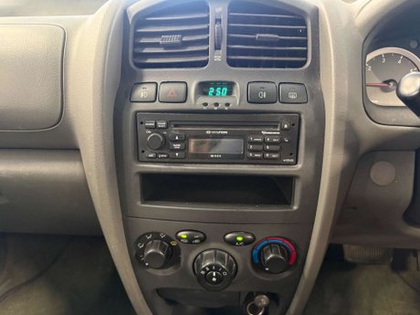 Hyundai SANTA FE 2.0 CRTD CDX 5dr 14