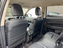 Mitsubishi Outlander 2.0 MIVEC Exceed SUV 5dr Petrol CVT 4WD Euro 6 (s/s) (150 ps) 18