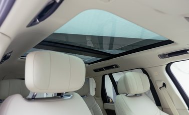 Land Rover Range Rover D350 AUTOBIOGRAPHY 12