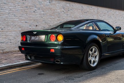 Aston Martin Vantage V550 14