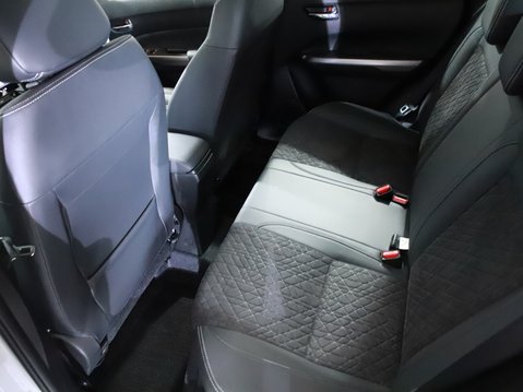 Suzuki Vitara 1.4 Boosterjet MHEV 109 Ultra 5dr Auto 32