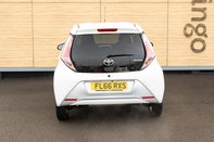 Toyota Aygo VVT-I X-PURE 6