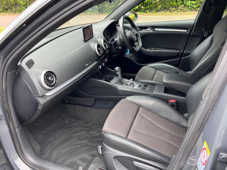 Audi A3 1.5 TFSI CoD S line Sportback S Tronic Euro 6 (s/s) 5dr 33