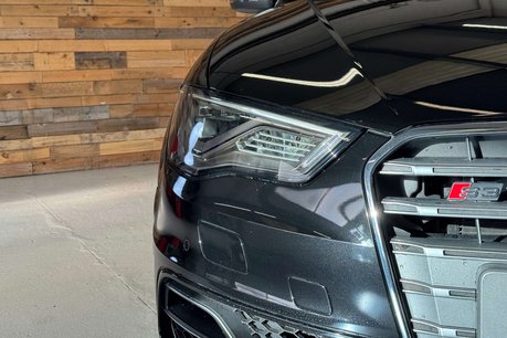 Audi S3 2.0 TFSI Sportback 5dr Petrol S Tronic quattro Euro 6 (s/s) (300 ps) 21