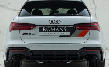 Audi RS6 Avant GT 5