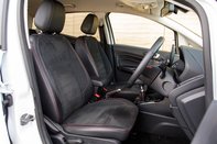 Ford Ecosport ST-LINE 31