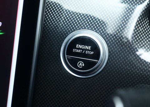 Mercedes-Benz C Class 1.5 C200h MHEV AMG Line Estate 5dr Petrol Hybrid G-Tronic+ Euro 6 (s/s) (22 35