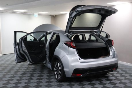 Honda Civic I-VTEC SE PLUS NAVI 21