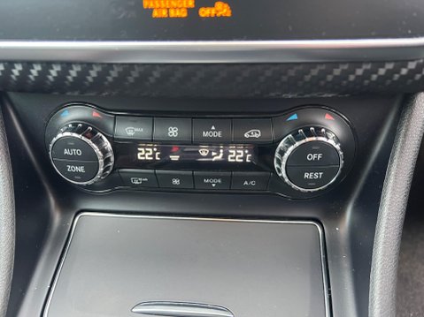 Mercedes-Benz A Class 1.5 A180d AMG Line (Executive) 7G-DCT Euro 6 (s/s) 5dr 32