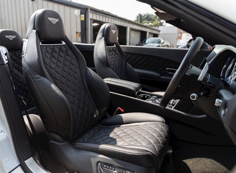 Bentley Continental GT V8 S Convertible 14