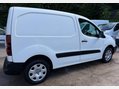 Peugeot Partner 1.6 BlueHDi 854 Professional Panel Van 5dr Diesel Manual L1 (112 g/km, 97.6 8