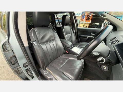 Volvo XC90 2.4 XC90 SE Luxury AWD D5 Auto 4WD 5dr 5