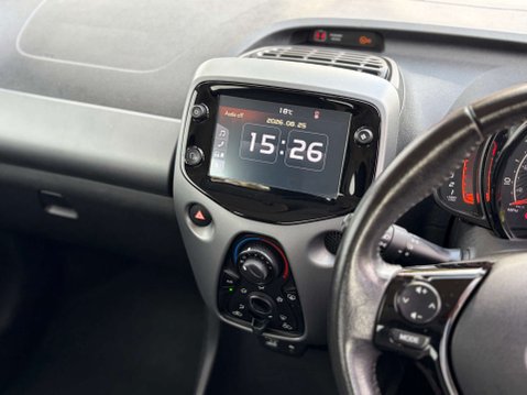 Toyota Aygo 1.0 Aygo X-Play TSS VVT-i 5dr 16