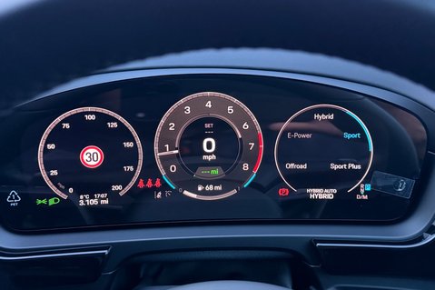 Porsche Cayenne V6 S E-HYBRID BLACK EDITION - PANORAMIC ROOF - AS NEW CONDITION 44
