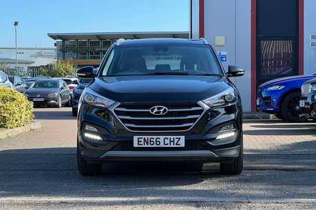Hyundai TUCSON 2.0 CRDi SE Nav SUV 5dr Diesel Manual 4WD Euro 6 (136 ps) 12