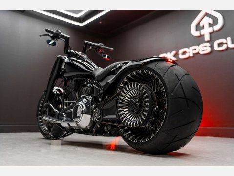 Harley-Davidson Terminator REV-9 19