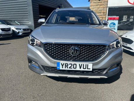 MG ZS EXCITE 4