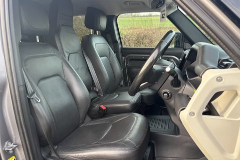 Land Rover Defender 110 D300 Hard Top HSE with Rear Seat Conversion - Black Pack 4