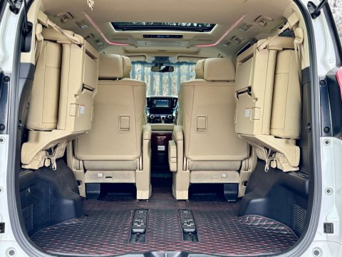 Toyota Alphard 3.5 V6 EXECUTIVE LOUNGE 7 SEAT 107