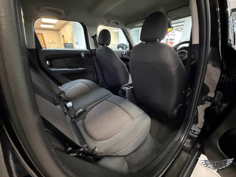 Mini Countryman 1.5 10kWh Cooper SE Classic Auto ALL4 Euro 6 (s/s) 5dr 58