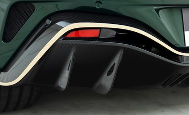 Aston Martin V12 Vantage 30