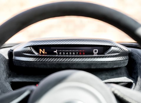 McLaren 720S Performance 14