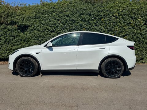 Tesla Model Y (Dual Motor) Long Range SUV 5dr Electric Auto 4WDE (384 bhp) 37
