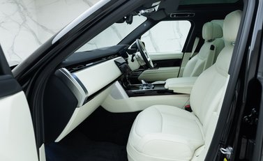 Land Rover Range Rover D350 HSE 15