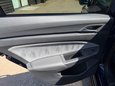 Volkswagen Golf R-LINE ETSI DSG 45