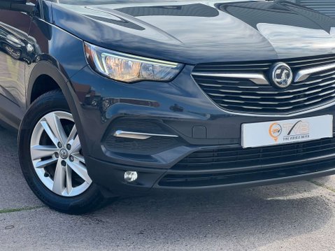 Vauxhall Grandland X 1.2 Grandland X SE T S/S 5dr *NATIONAL DELIVERY* 37