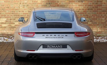 Porsche 911 (991) Carrera GTS 9