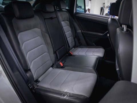 Volkswagen Tiguan 2.0 Tiguan R-Line Tech TDI 5dr 22