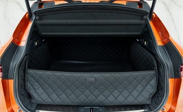 Jaguar F-Pace SVR 53