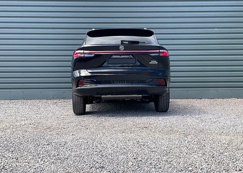 MG HS 1.5 T-GDI HYBRID+ TROPHY 9