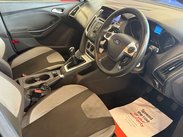 Ford Focus 1.0T EcoBoost Zetec Hatchback 5dr Petrol Manual Euro 5 (s/s) (100 ps) 17