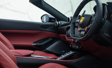 Ferrari Portofino 16