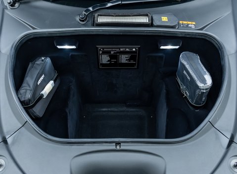 Ferrari F8 Tributo 39