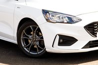 Ford Focus ST-LINE 11