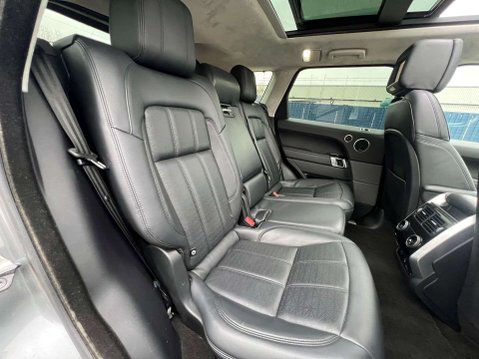 Land Rover Range Rover Sport 3.0 Range Rover Sport Autobiography Dynamic SDV6 Automatic 4WD 5dr - NATION 37