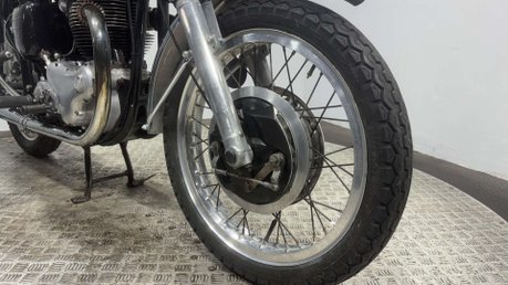 Norton Dominator SS 1962 CLASSIC BARN FIND PROJECT BIKE SPARES OR REPAIR 600CC 17