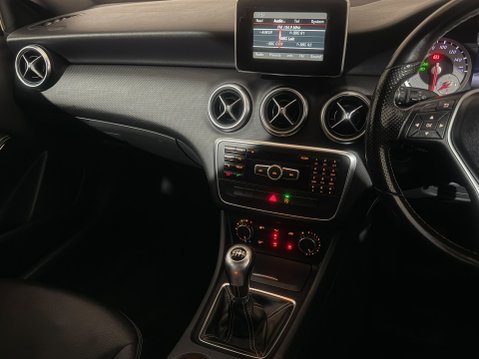 Mercedes-Benz A Class A180 CDI SPORT EDITION 14
