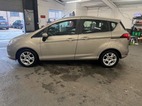 Ford B-Max 1.0T EcoBoost Zetec Euro 5 5dr 4