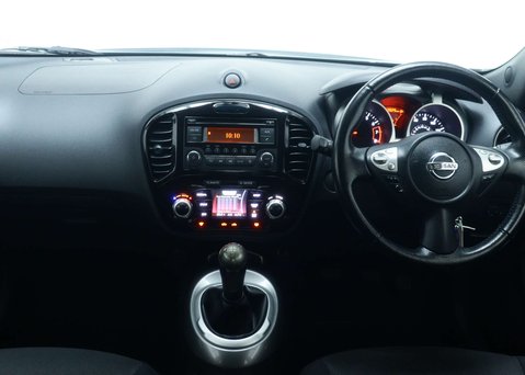 Nissan Juke 1.6 Acenta SUV 5dr Petrol Manual Euro 5 (s/s) (117 ps) 20