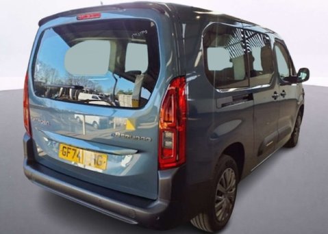 Citroen Berlingo 52kWh PLUS XL MPV 5dr Electric Auto (7.4kW Charger) (136 ps) 8